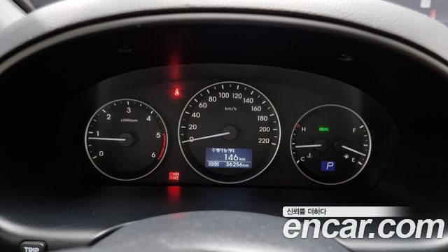 Hyundai Starex 2019 thumb 8