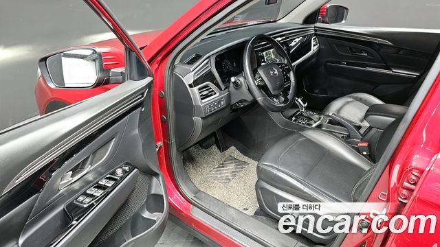 SsangYong Korando 2019 thumb 12