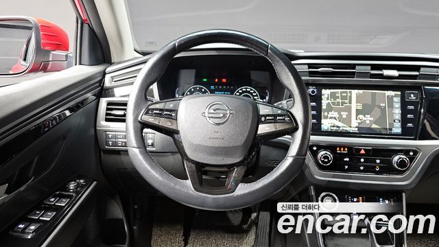 SsangYong Korando 2019 thumb 11