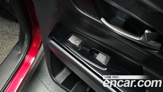 SsangYong Korando 2019 thumb 5