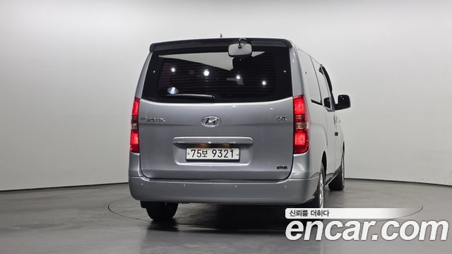 Hyundai Starex 2013 thumb 5