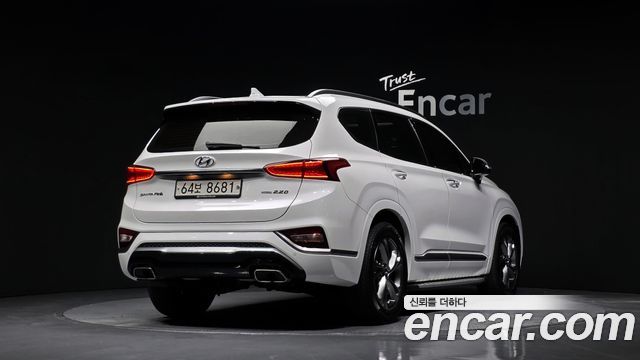 Hyundai Santa Fe 2019 thumb 3