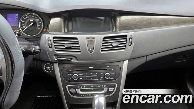 Renault Korea SM5 2013 thumb 12