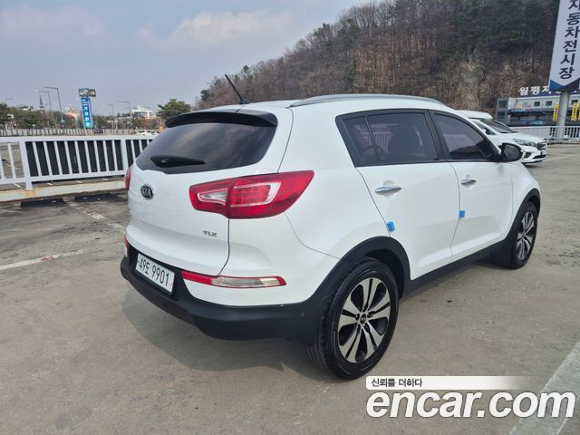 Kia Sportage 2012 thumb 5