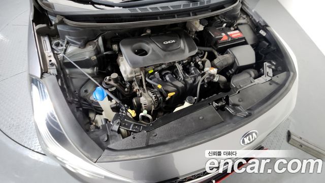 Kia K3 2016 thumb 6