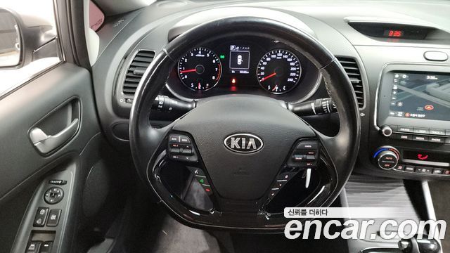 Kia K3 2016 thumb 12