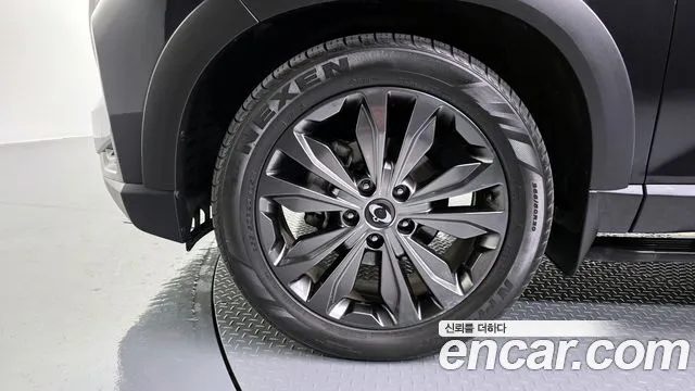 SsangYong Rexton 2024 thumb 5