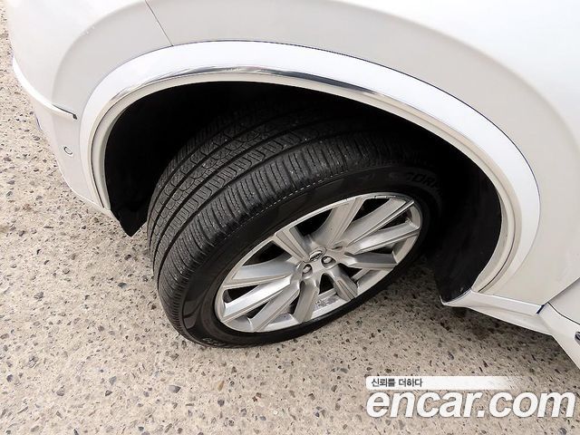 Volvo XC90 2019 thumb 5