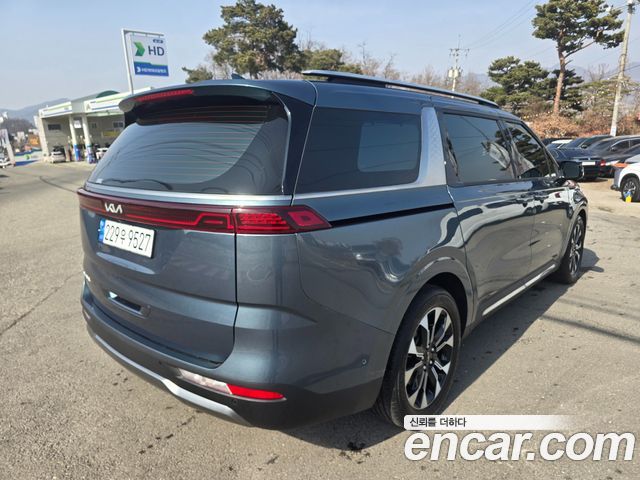 Kia Carnival 2022 thumb 6