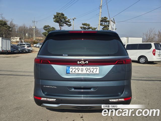 Kia Carnival 2022 thumb 7