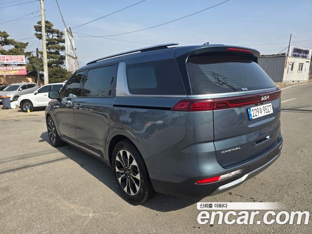 Kia Carnival 2022 thumb 8