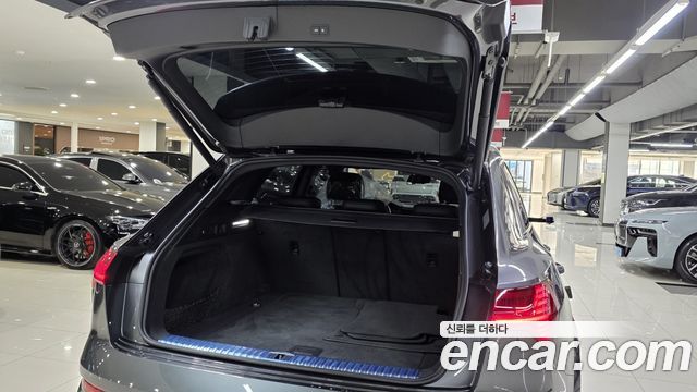 Audi e-tron 2022 thumb 8