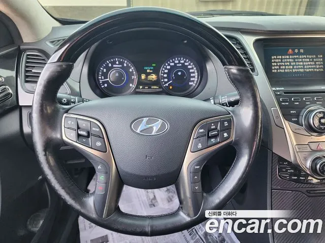 Hyundai Grandeur 2011 thumb 8