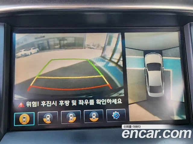 Hyundai Grandeur 2011 thumb 10
