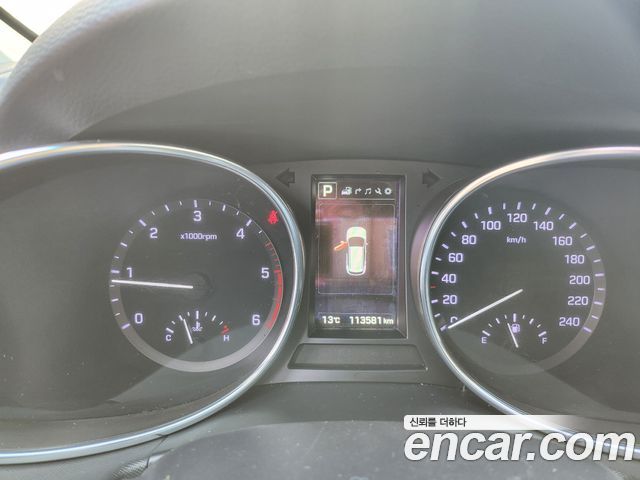 Hyundai Santa Fe 2016 thumb 9