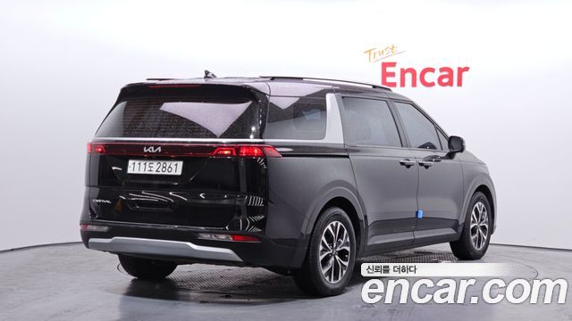 Kia Carnival 2021 thumb 3