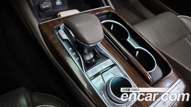 Kia K9 2019 thumb 9