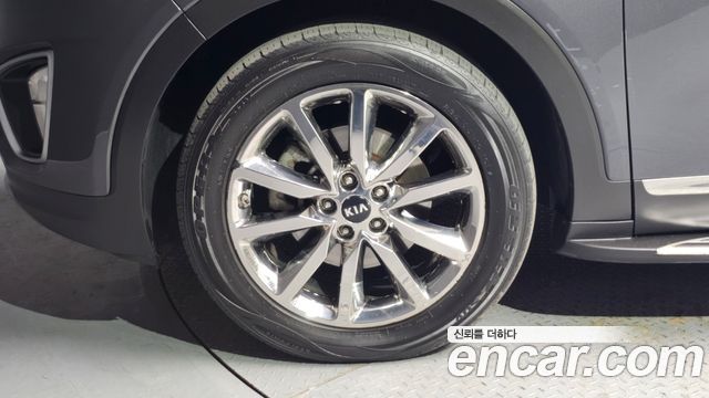 Kia Sorento 2015 thumb 6
