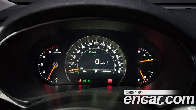 Kia Sorento 2015 thumb 9