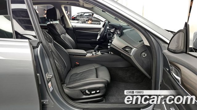 BMW 3 серии GT 2023 thumb 6