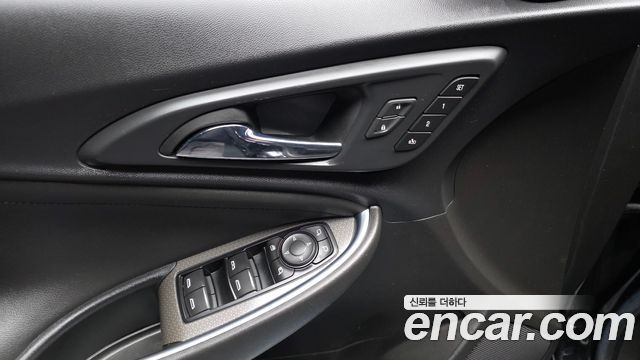 Chevrolet Malibu 2021 thumb 11