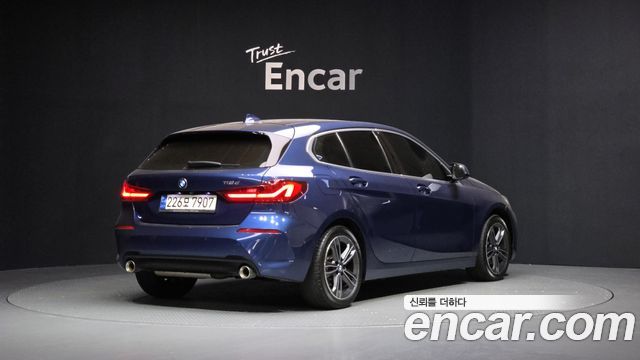 BMW 1 серии 2020 thumb 2