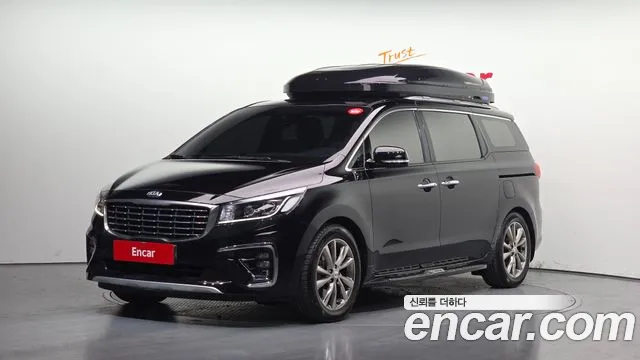 Kia Carnival 2019 thumb 2