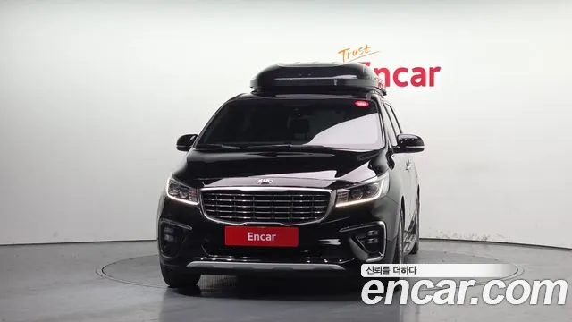 Kia Carnival 2019 thumb 4