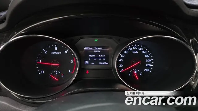 Kia Carnival 2019 thumb 8