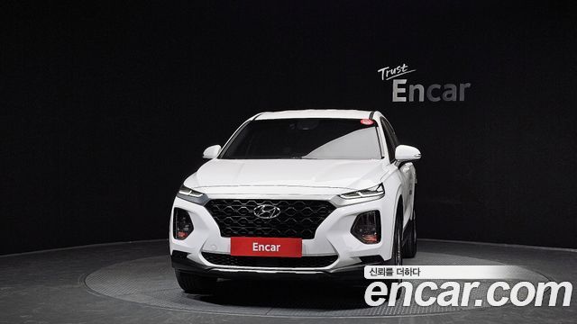 Hyundai Santa Fe 2018 thumb 4