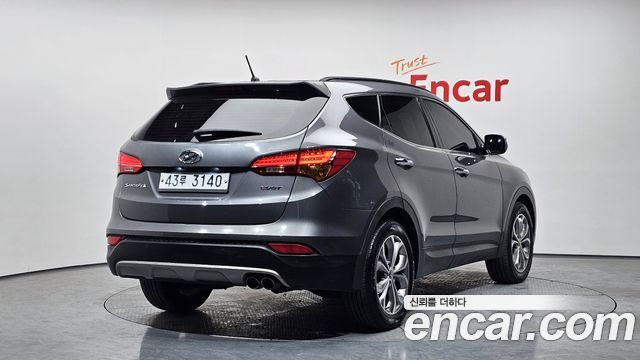 Hyundai Santa Fe 2013 thumb 3