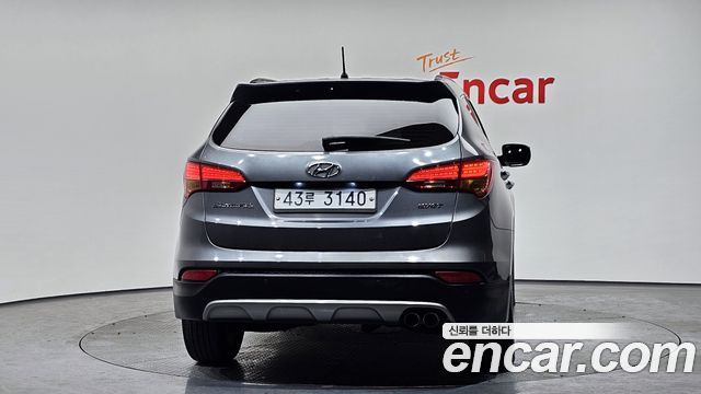 Hyundai Santa Fe 2013 thumb 5