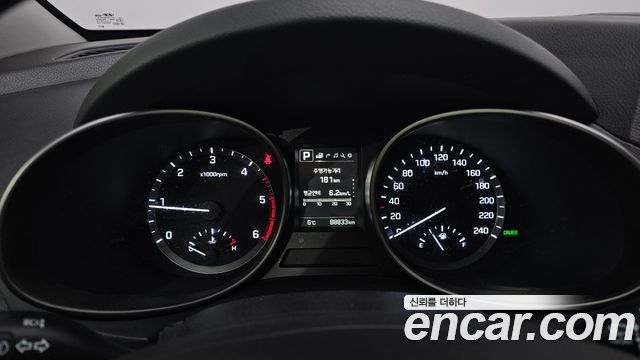 Hyundai Santa Fe 2017 thumb 8