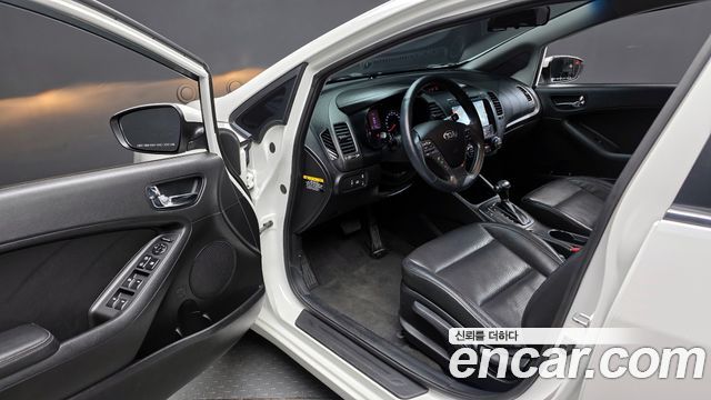 Kia K3 2013 thumb 12