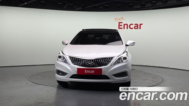 Hyundai Grandeur 2014 thumb 4