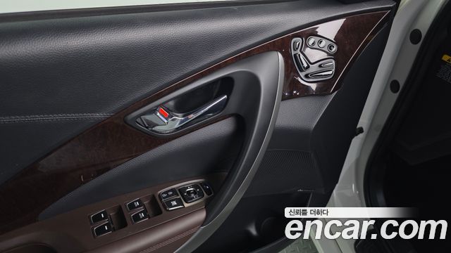 Hyundai Grandeur 2014 thumb 12
