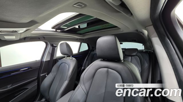 BMW X2 2022 thumb 8