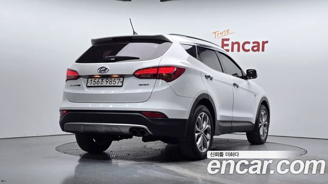 Hyundai Santa Fe 2014 thumb 3