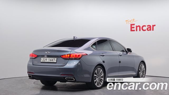 Hyundai Genesis 2016 thumb 3