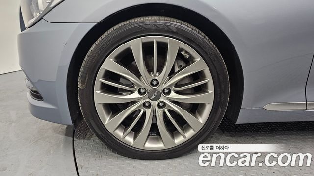 Hyundai Genesis 2016 thumb 6