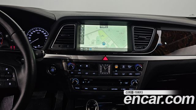 Hyundai Genesis 2016 thumb 12