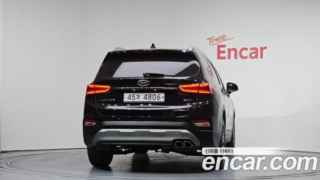 Hyundai Santa Fe 2018 thumb 5