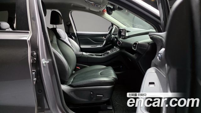 Hyundai Santa Fe 2021 thumb 10