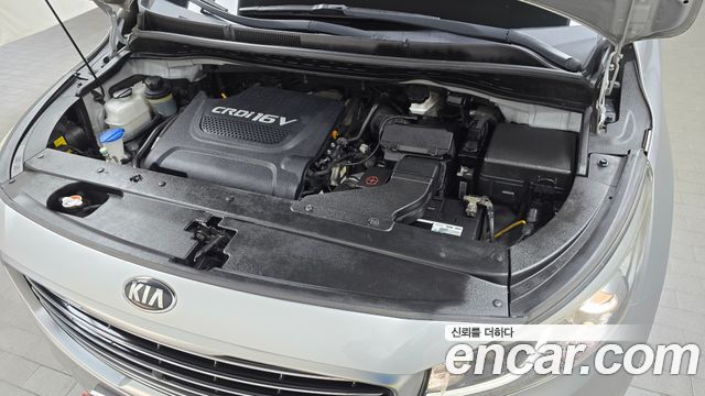 Kia Carnival 2015 thumb 7