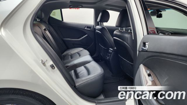 Kia K5 2013 thumb 11