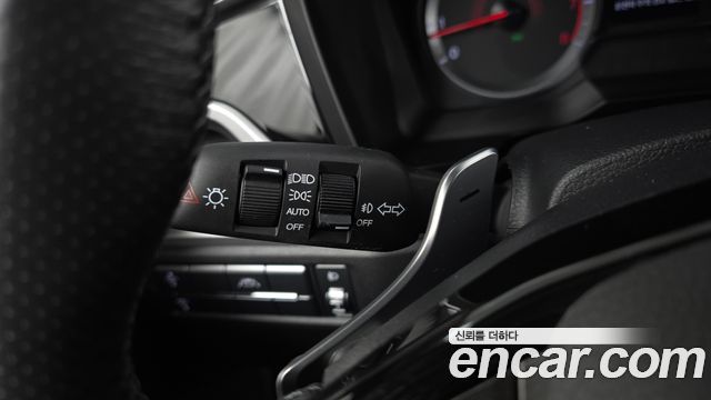SsangYong Korando 2020 thumb 3