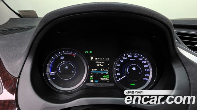 Hyundai Grandeur 2016 thumb 8