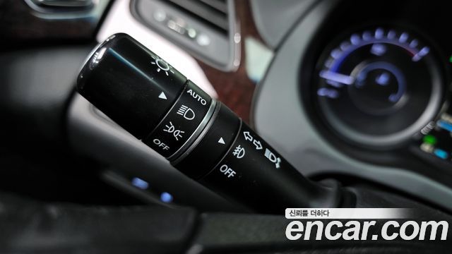 Hyundai Grandeur 2016 thumb 12