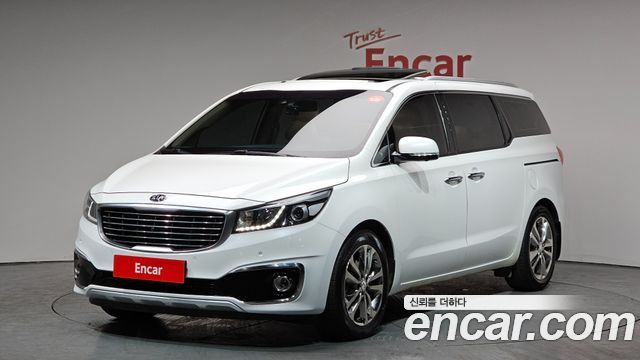 Kia Carnival 2017 thumb 2