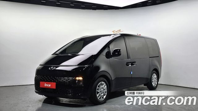 Hyundai Staria 2022 thumb 2